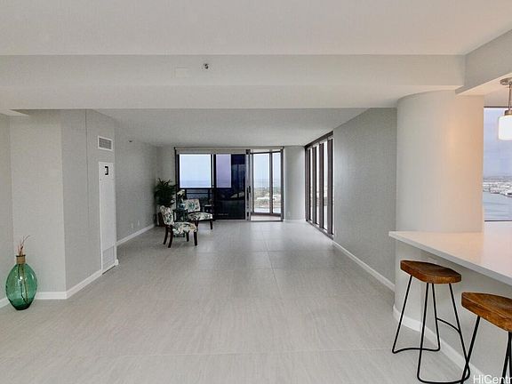 3rd image of 415 South St APT 2804