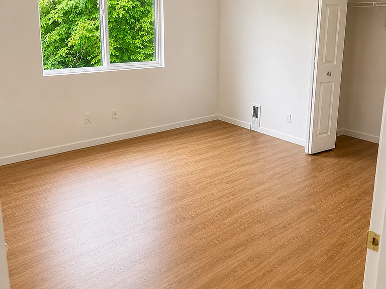 1179 NE Nittney Ln — Photo 11