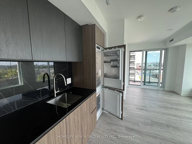 1100 Sheppard Ave W #807 — Photo 8