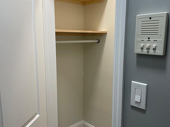 2nd image of 1000 Burke Ave
