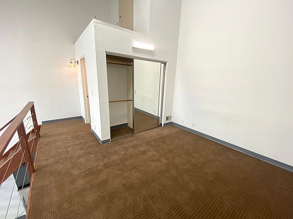 5th image of 801 Minnesota St Suite 19