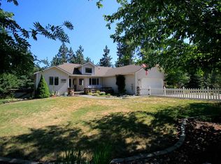 6924 N Harvard Rd, Newman Lake, WA 99025