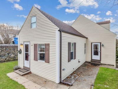 126 Pine Hill Cir, Waltham, MA, 02451