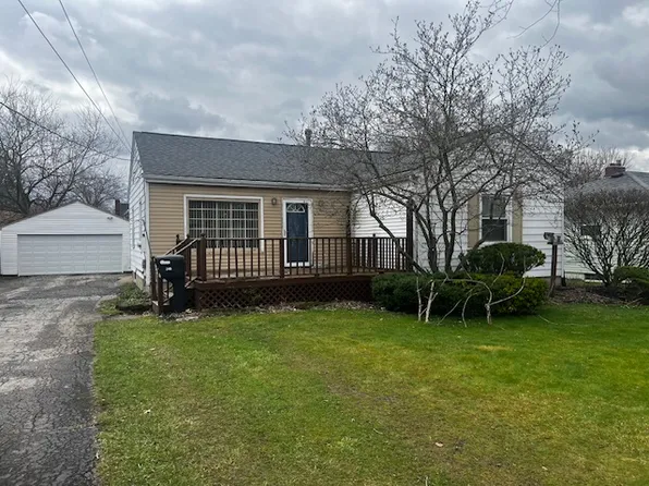 348 Adelaide Ave NE, Warren, OH 44483