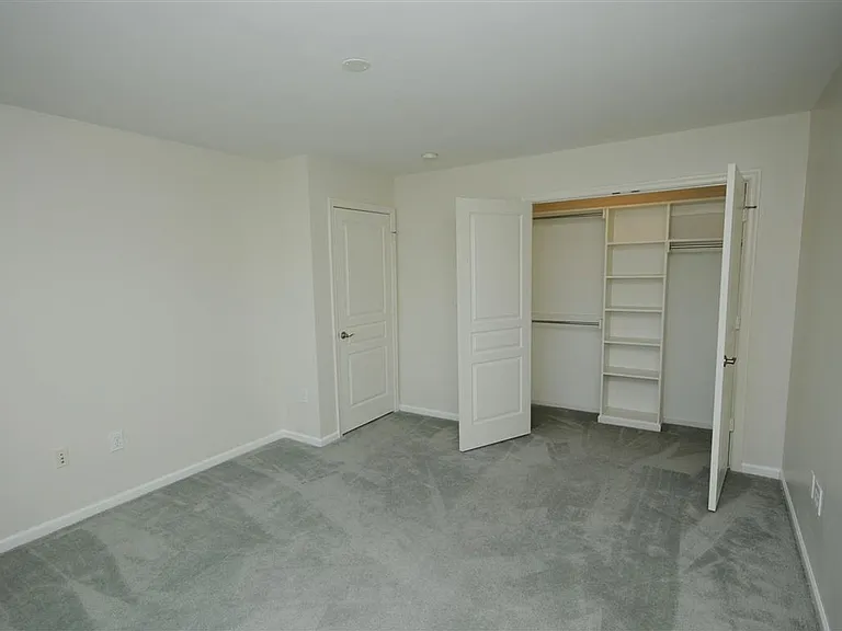 1101 Tenbury Pl — Photo 26