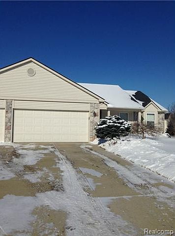 1st image of 9496 Dalton Dr