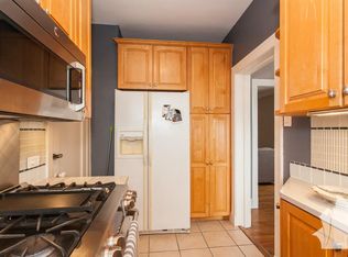 3522 N Lake Shore Dr #12J, Chicago, IL 60657