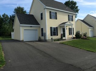 36 Treehouse Cir, Easthampton, MA 01027