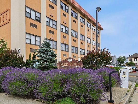 2nd image of 185 W Park Ave APT 317