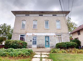 1430-1432 S High Ave, Freeport, IL 61032