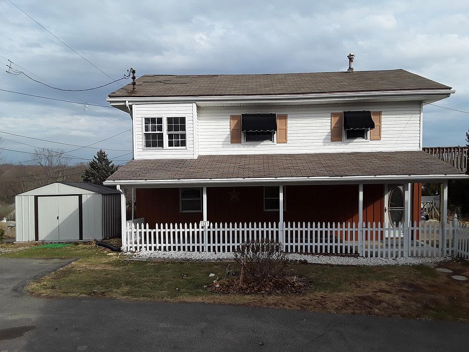 2nd image of 2210 Clayton Rd