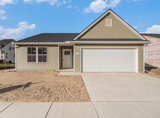 717 Jefferson Ln, Milan, MI 48160