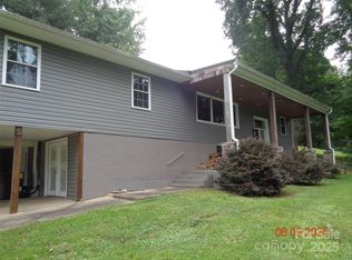 53 Forest Ave, Granite Falls, NC 28630