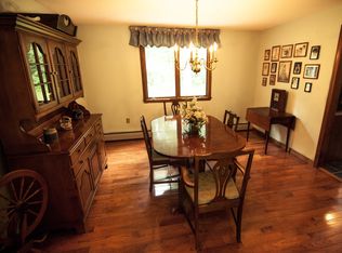 83 Lighthouse Hill Rd, Windsor, CT 06095