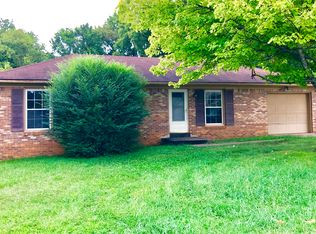 1250 Stratford Dr, Bowling Green, KY 42101