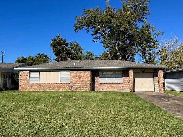 1st image of 1505 Carrollwood Dr