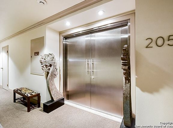 3rd image of 700 E Hildebrand Ave APT 205