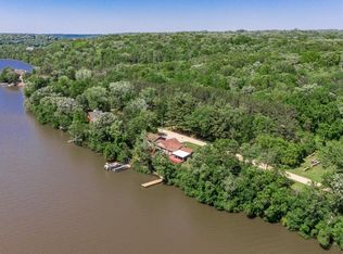 13043 Sunset Bay Rd NE, Zumbro falls, MN 55991