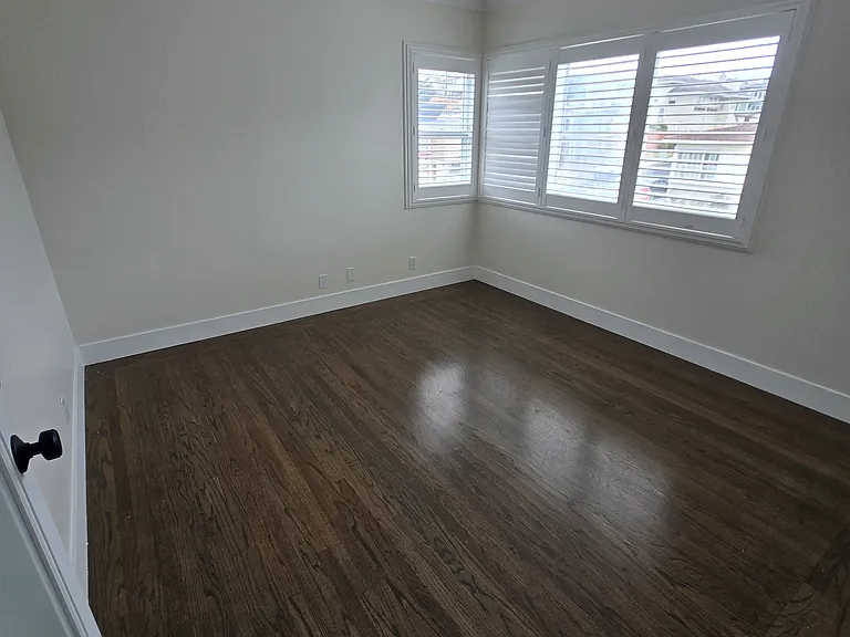2 Alpine Ave — Photo 17