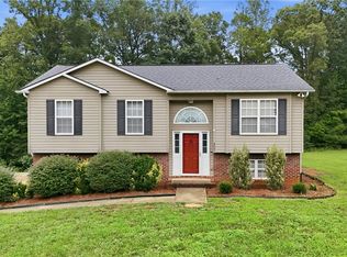 4051 Village Trace Dr, Tobaccoville, NC 27050