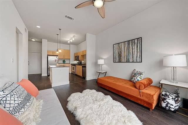 1st image of 4414 Cedar Springs Rd APT 318