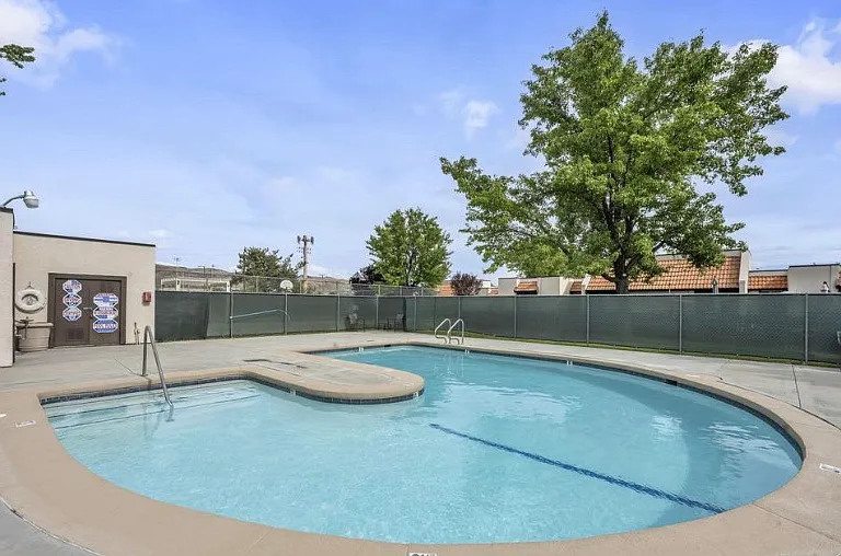 1001 Baywood Dr #C — Photo 8