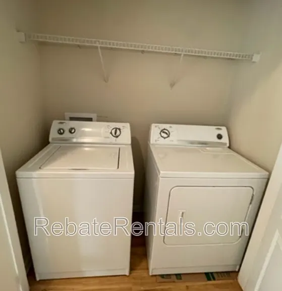8290 Gate Pkwy W #1019 — Photo 22