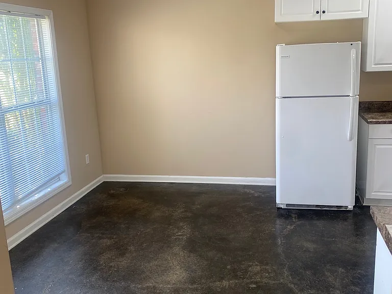 730 Kirkcauldy Dr — Photo 6