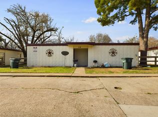 312 Ehlinger Dr, Bryan, TX 77801
