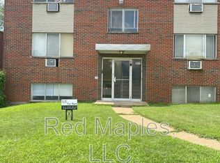 5772 W Florissant Ave #G, Saint Louis, MO 63120