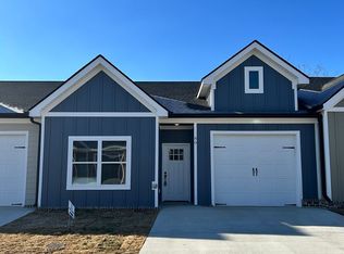 80 Olde Towne Ln, Rossville, GA 30741