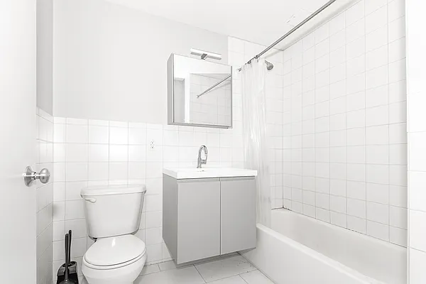 Rented by MySpaceNYC | media 37