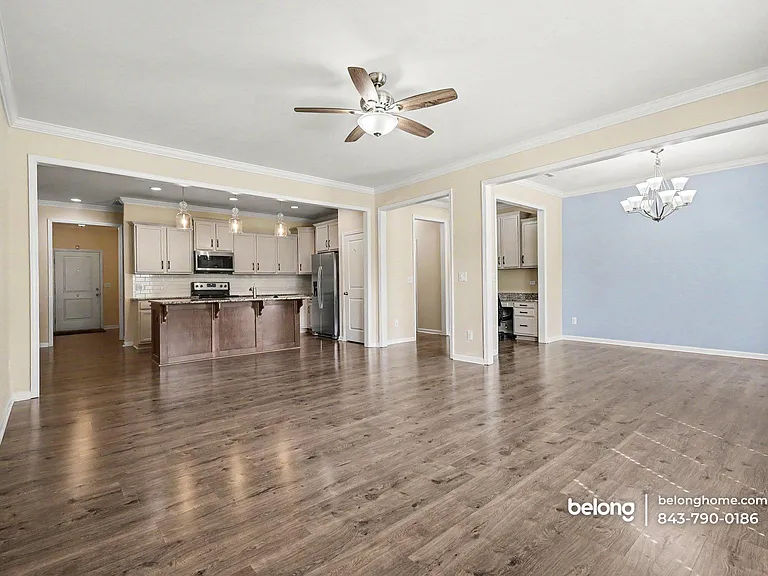 439 Tayberry Ln — Photo 8