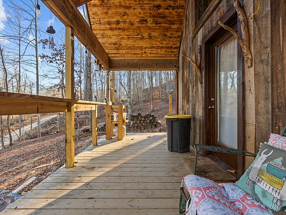 4th image of 1649 High Rock Rd