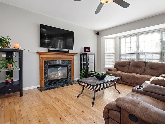 Family room with bay