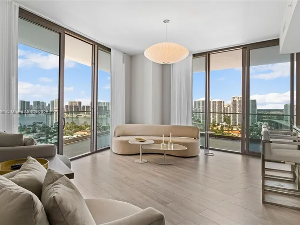 18975 Collins Ave, Sunny Isles Beach, FL