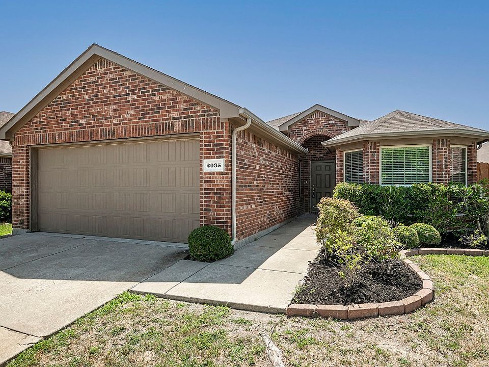 1st image of 2035 Karsen Ln