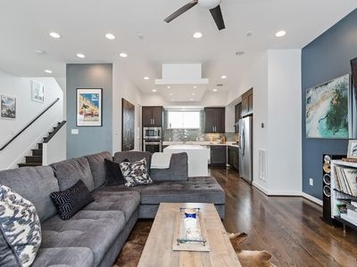 1814 Bingham St, Houston, TX, 77007