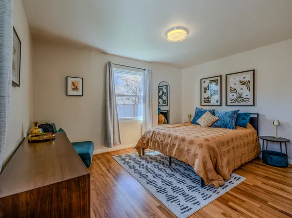 5155 SW Cherry Ave, Beaverton, OR 97005