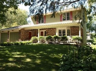 308 John St, Hopkins, MN 55343