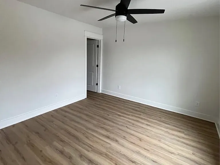 402 Portland Blvd #A — Photo 7