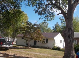 827 N Lodge St, Shelbyville, IL 62565