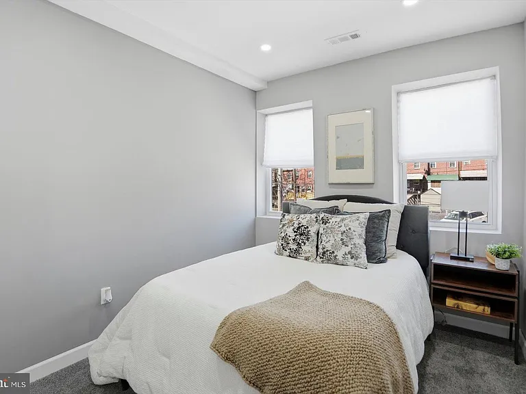 2536 Garrett Ave — Photo 26