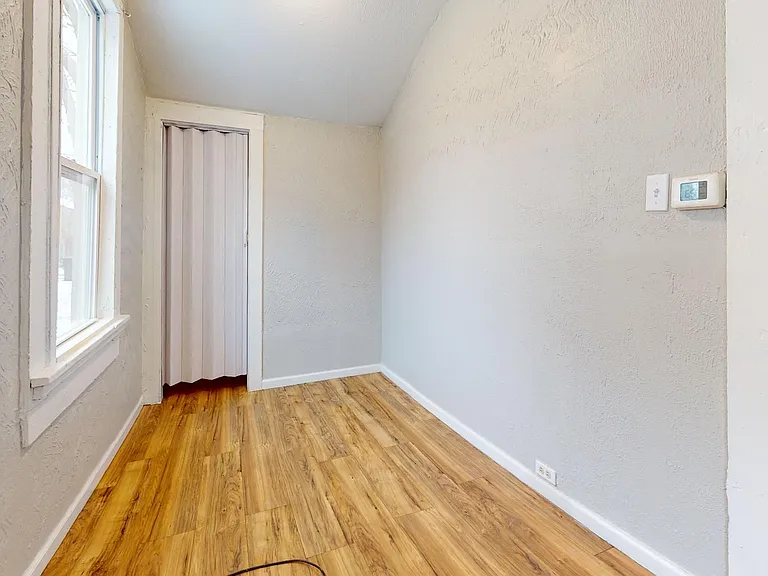 3344 Seymour Ave — Photo 16