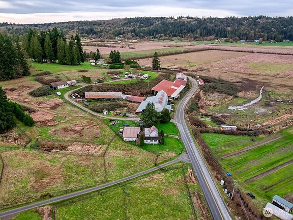 2nd image of 8718 NE Ames Lake-Carnation Rd