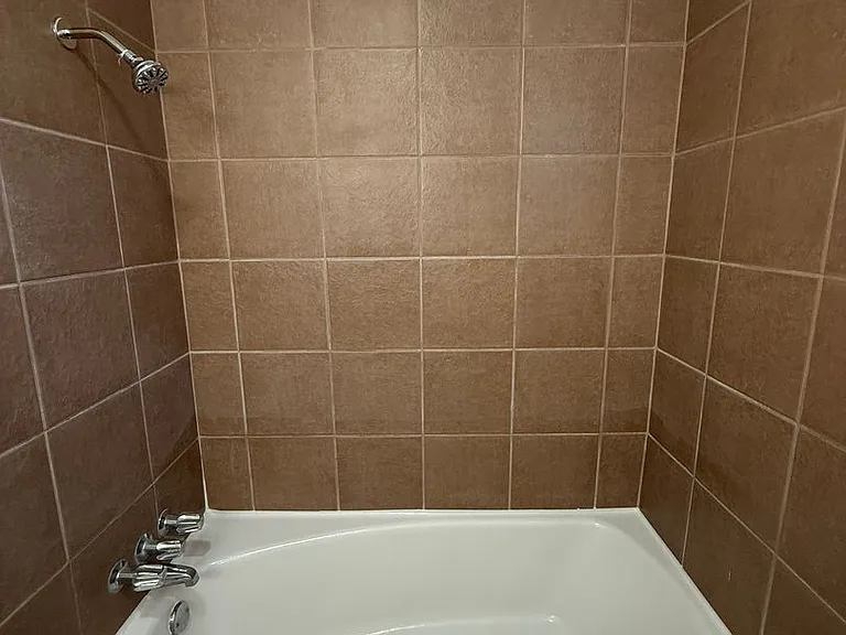 DRMBS — Photo 16