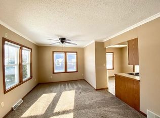 3330 52nd St, Des Moines, IA 50310