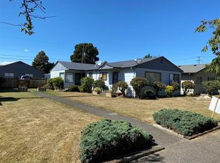 1147 10th Ave #1147, Longview, WA 98632