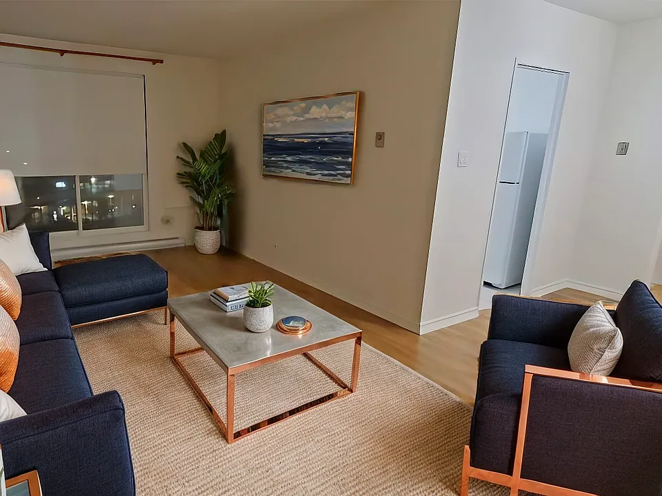 250 Ste Anne Rd #814