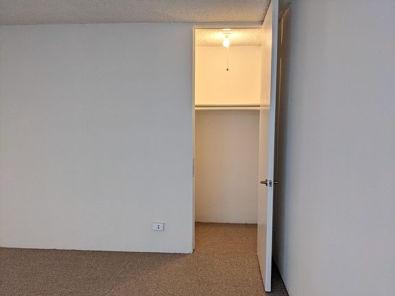 2nd image of 2210 N Beachwood Dr #1